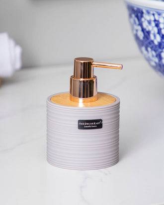 Liquid Dispenser with Ribbed Texture - OffWhite