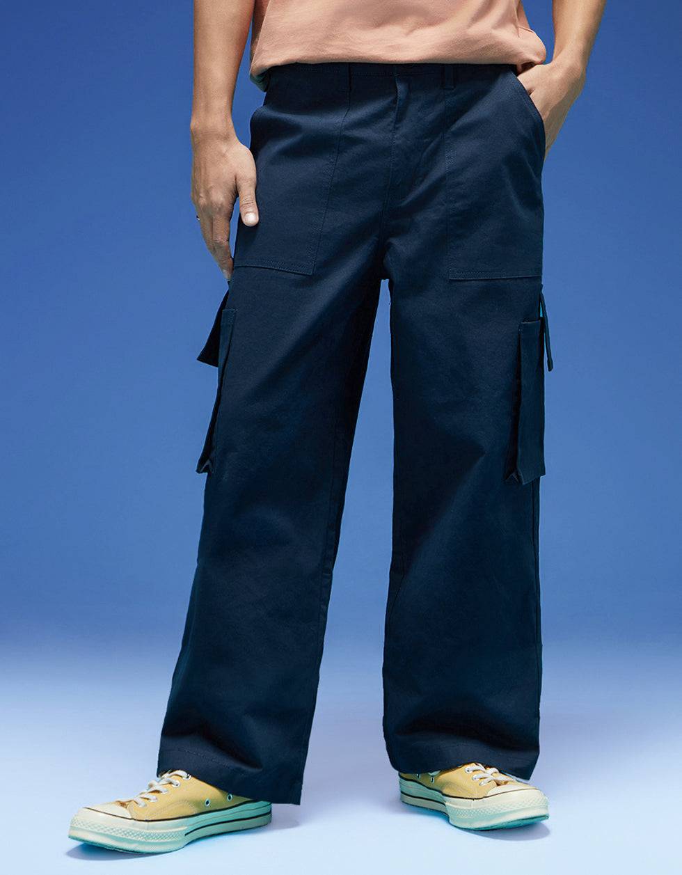 Navy Bellow Pocket Woven Exclusive Cargo Pant