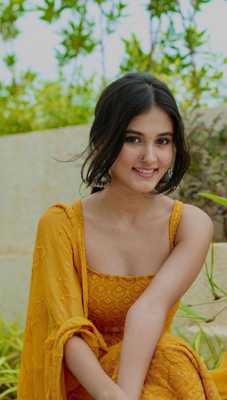 Call Girls In West Enclave 9711014705 Escort Service