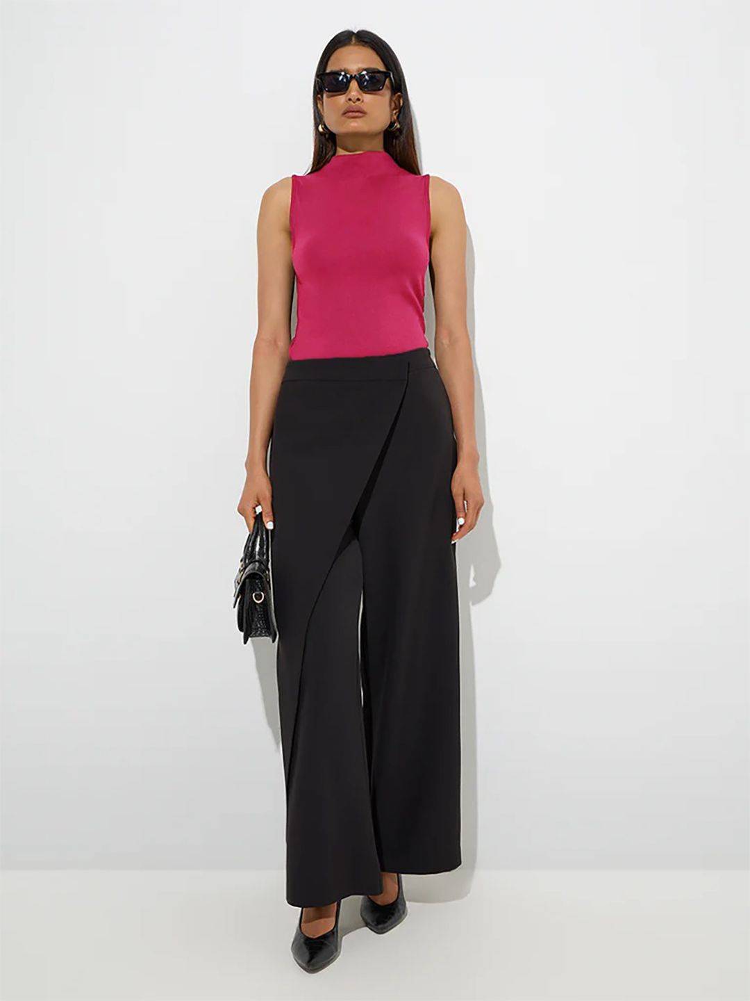 Kotty Women Solid High Neck Top