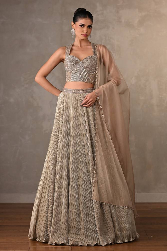 Embroidered Shimmer Lehenga Set Buy at ₹38995