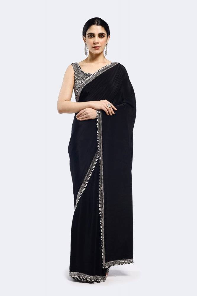 Buta Crepe Saree Buy at ₹22995