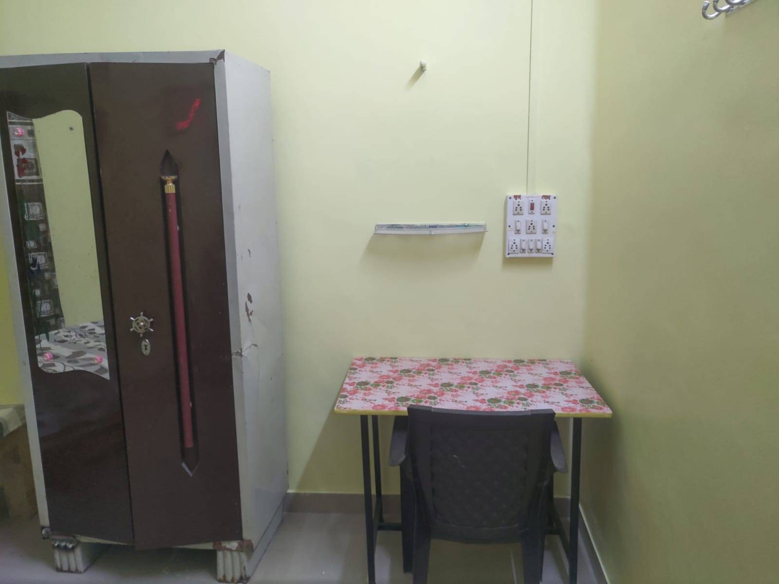 Sukhdeep Bhawan Paying Guest 