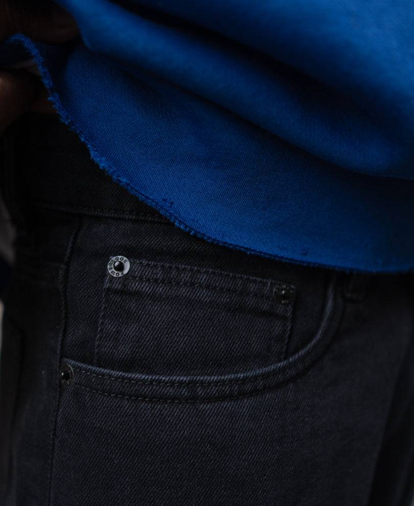 Carbon Black Basic Denim Baggy Fit Denim Jeans Buy @ ₹899