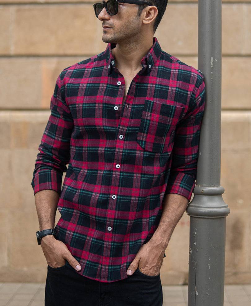 Multicolour Checks Shirt With Pocket Buy @ ₹999