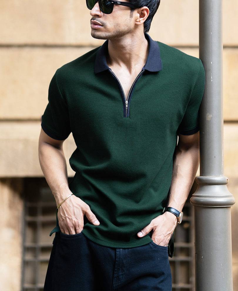 Bottle Green Contrast Collar T-Shirt Buy @ ₹999