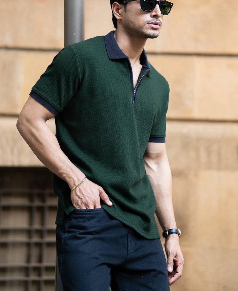 Bottle Green Contrast Collar T-Shirt Buy @ ₹999