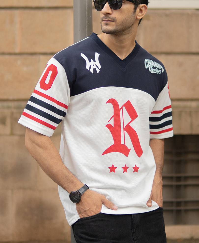 White And Navy Jersey T-Shirt Buy @ ₹899