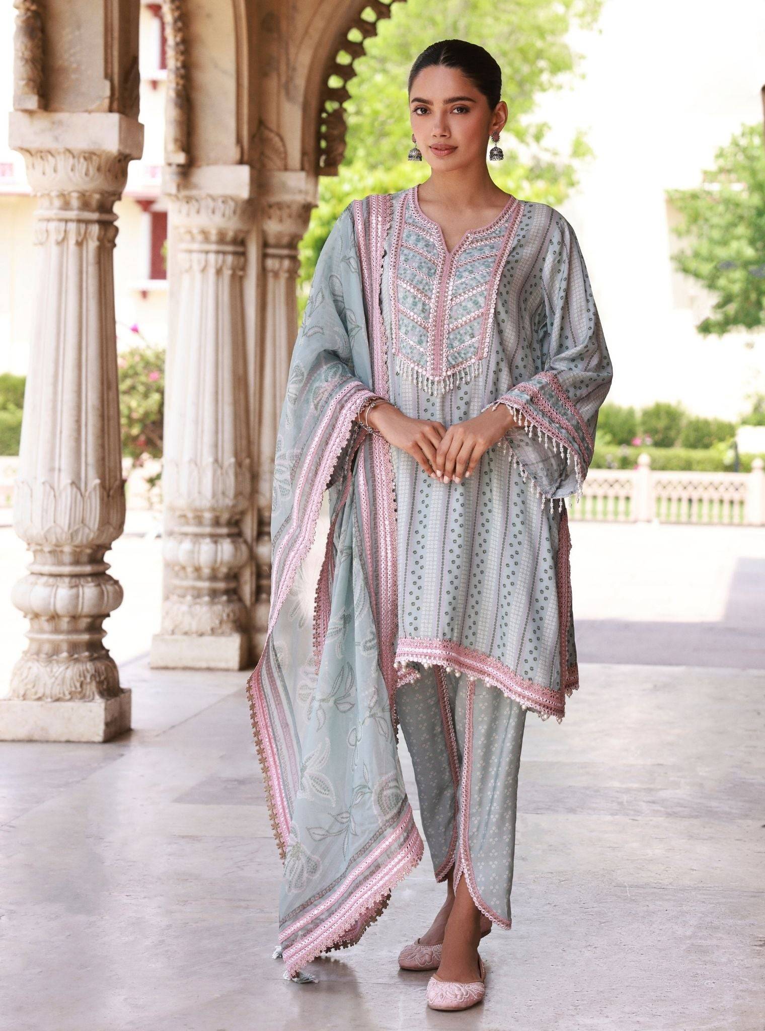 Vanera Lawn Blue Kurta Set