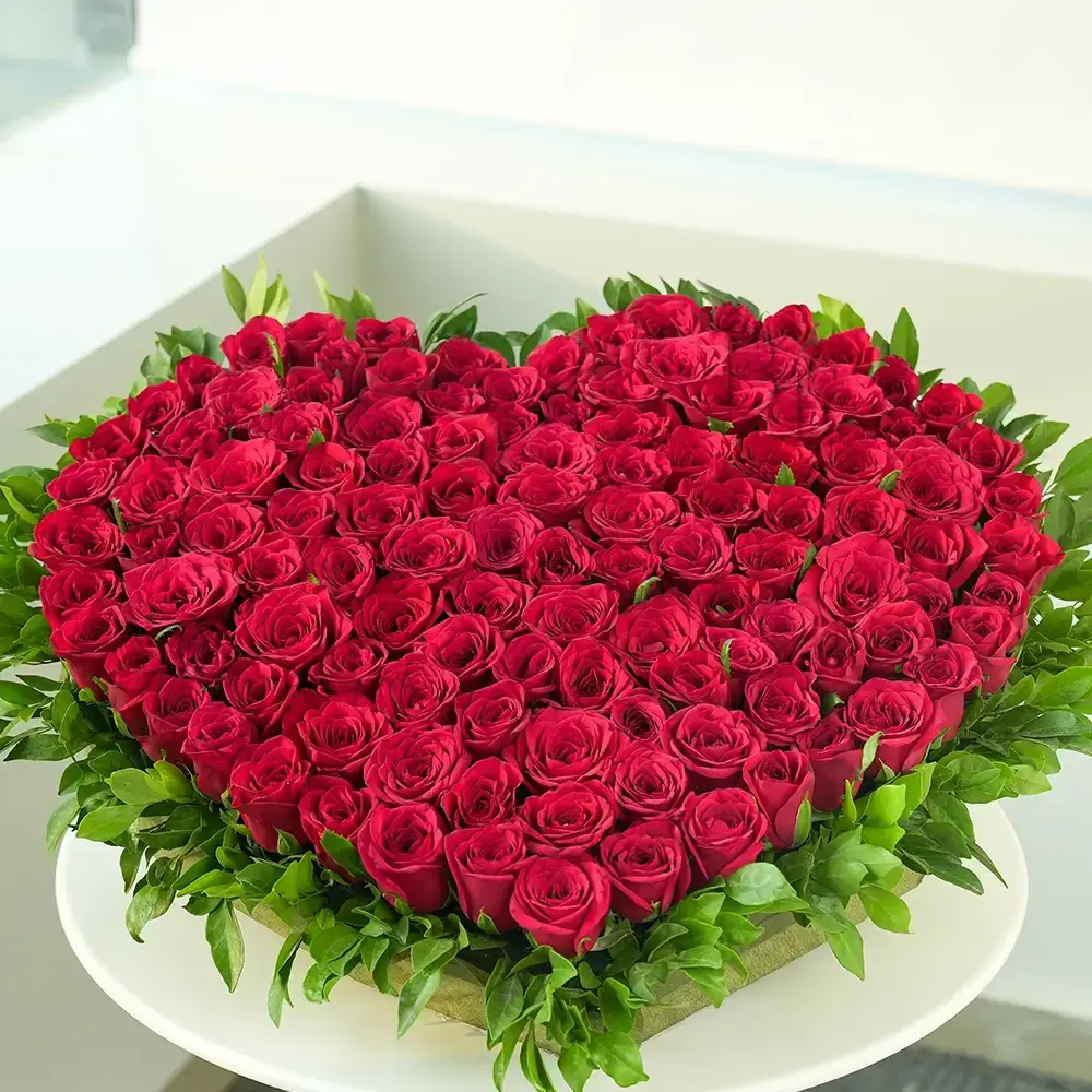 Grand Heart Rose Arrangement