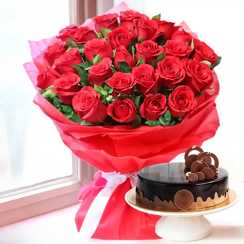 Red Roses and Chocolate Cake Delight