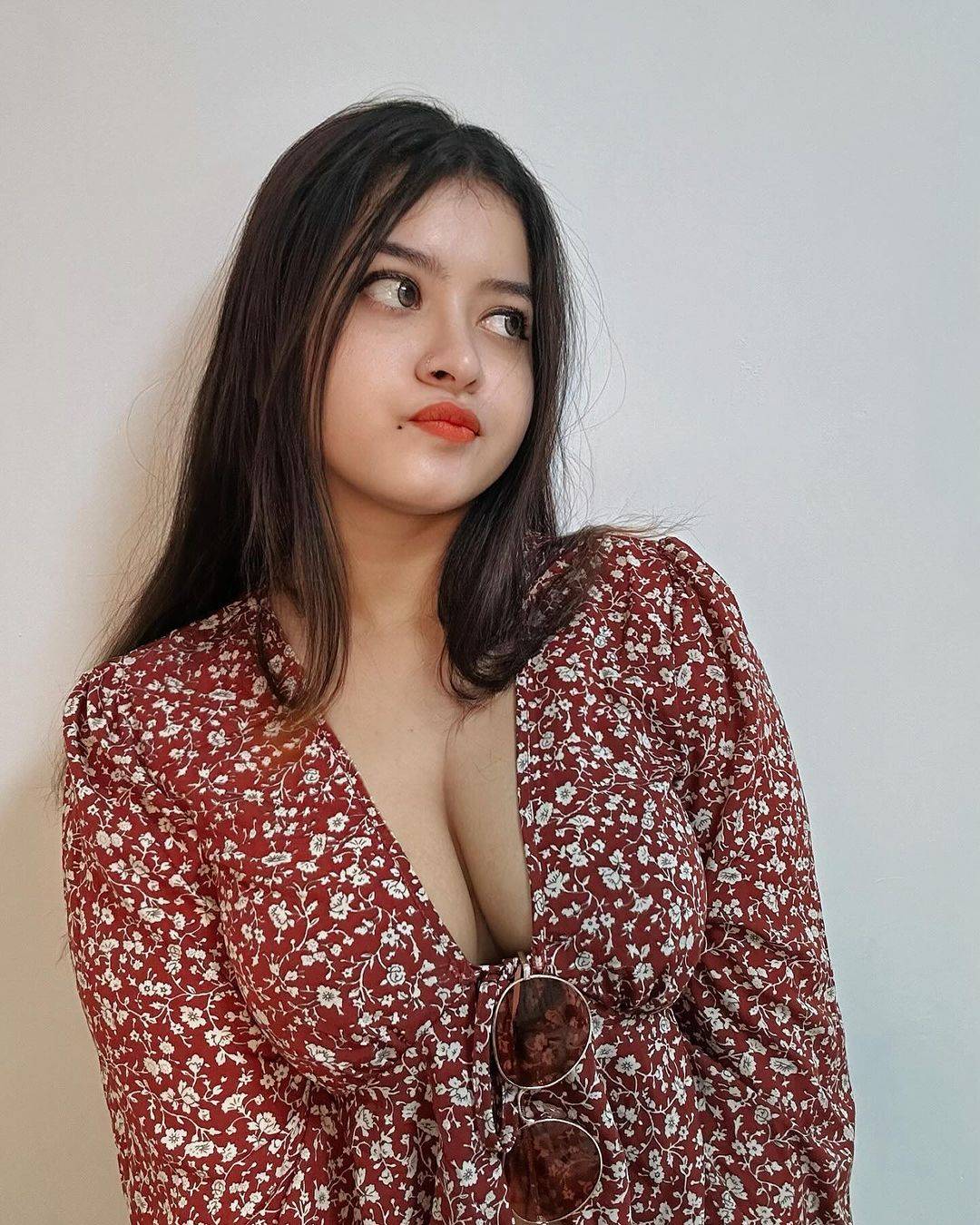 Independent Escorts Raja Park Jaipur 7404728495 | Female Escort Service
