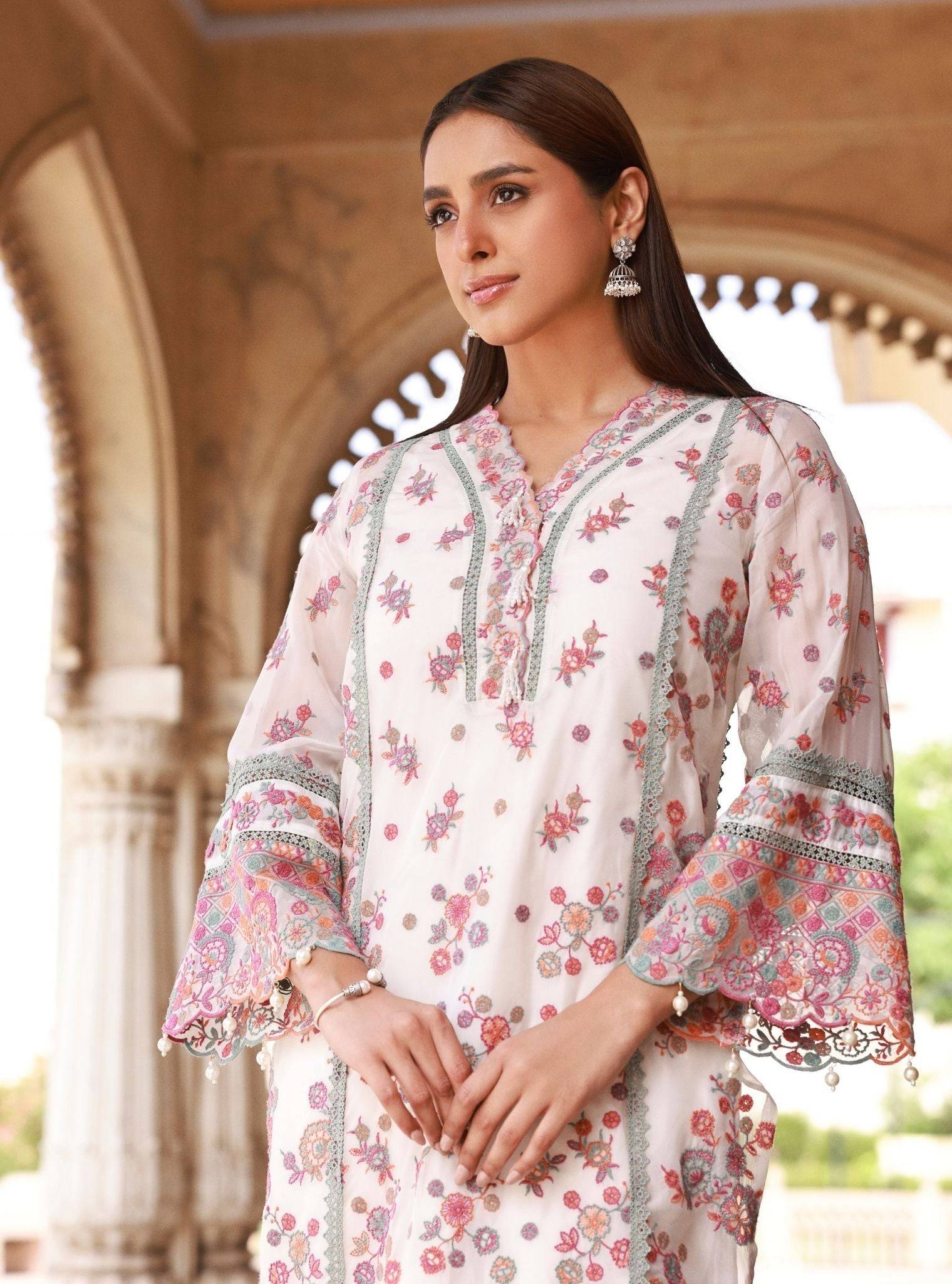 Oryani Organza Off-White Kurta Set