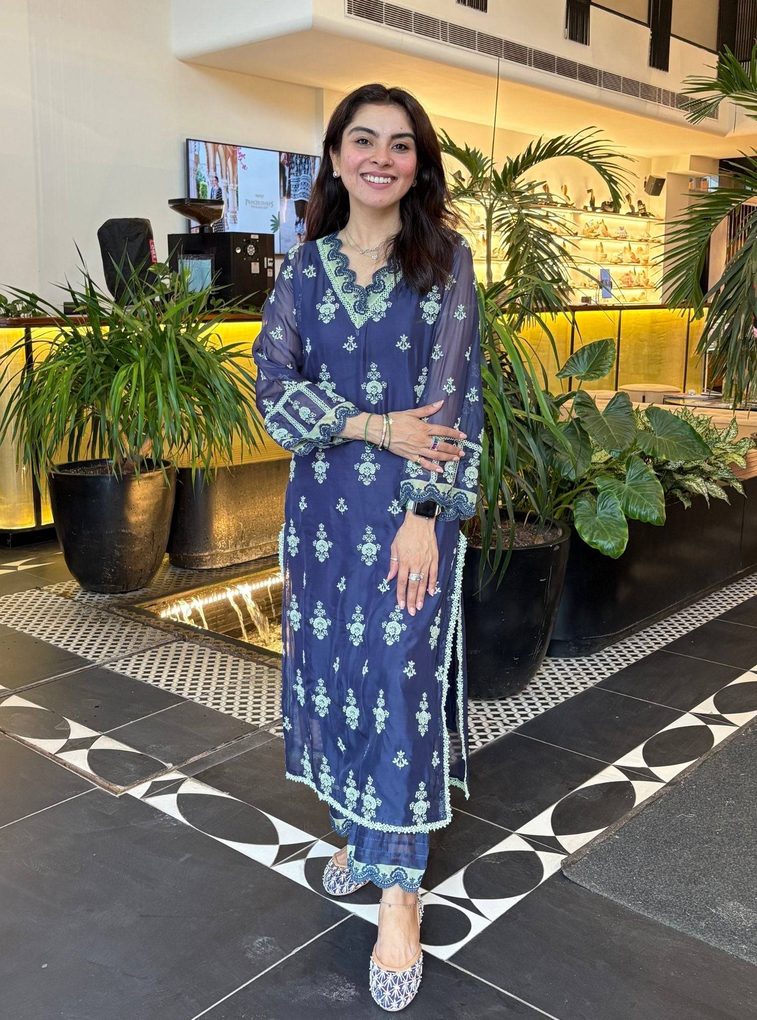 Nain Organza Navy Kurta Set