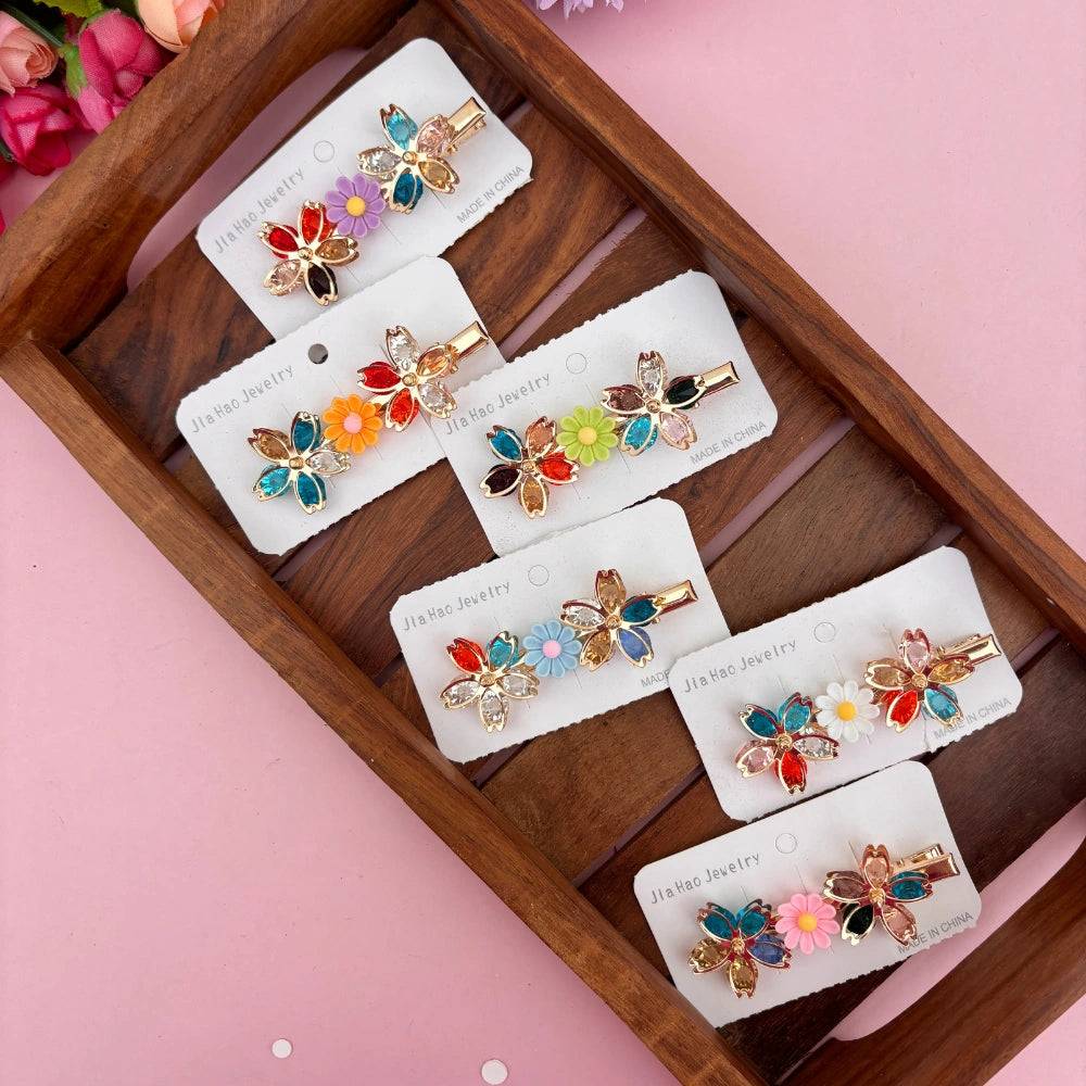 Chic Petal Clip – Assorted Colour