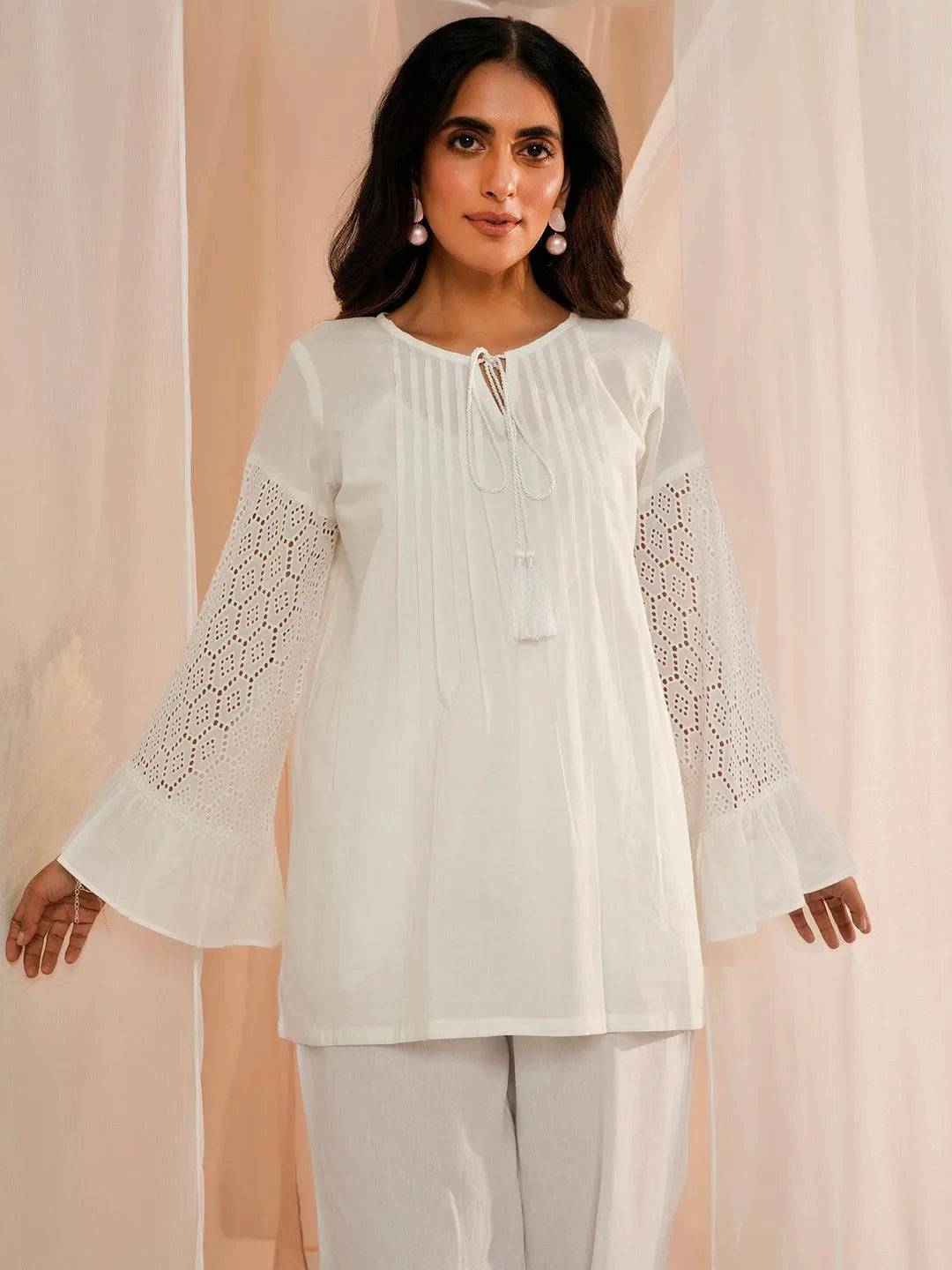 White Solid Cotton Straight Kurti