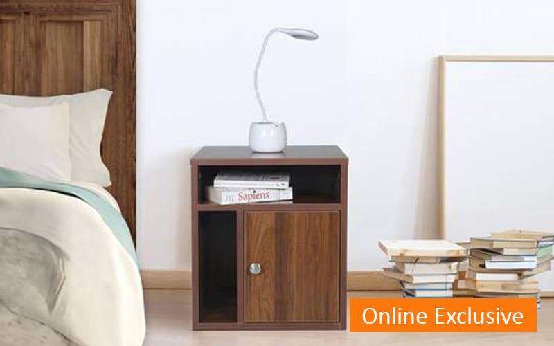 GUDSMITH Den Bed Side Table With One Shutter