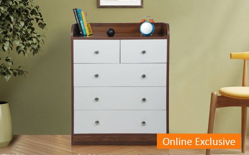 GUDSMITH Den Chest Of Drawer with  5 Drawer In Columbian Walnut & Frosty White