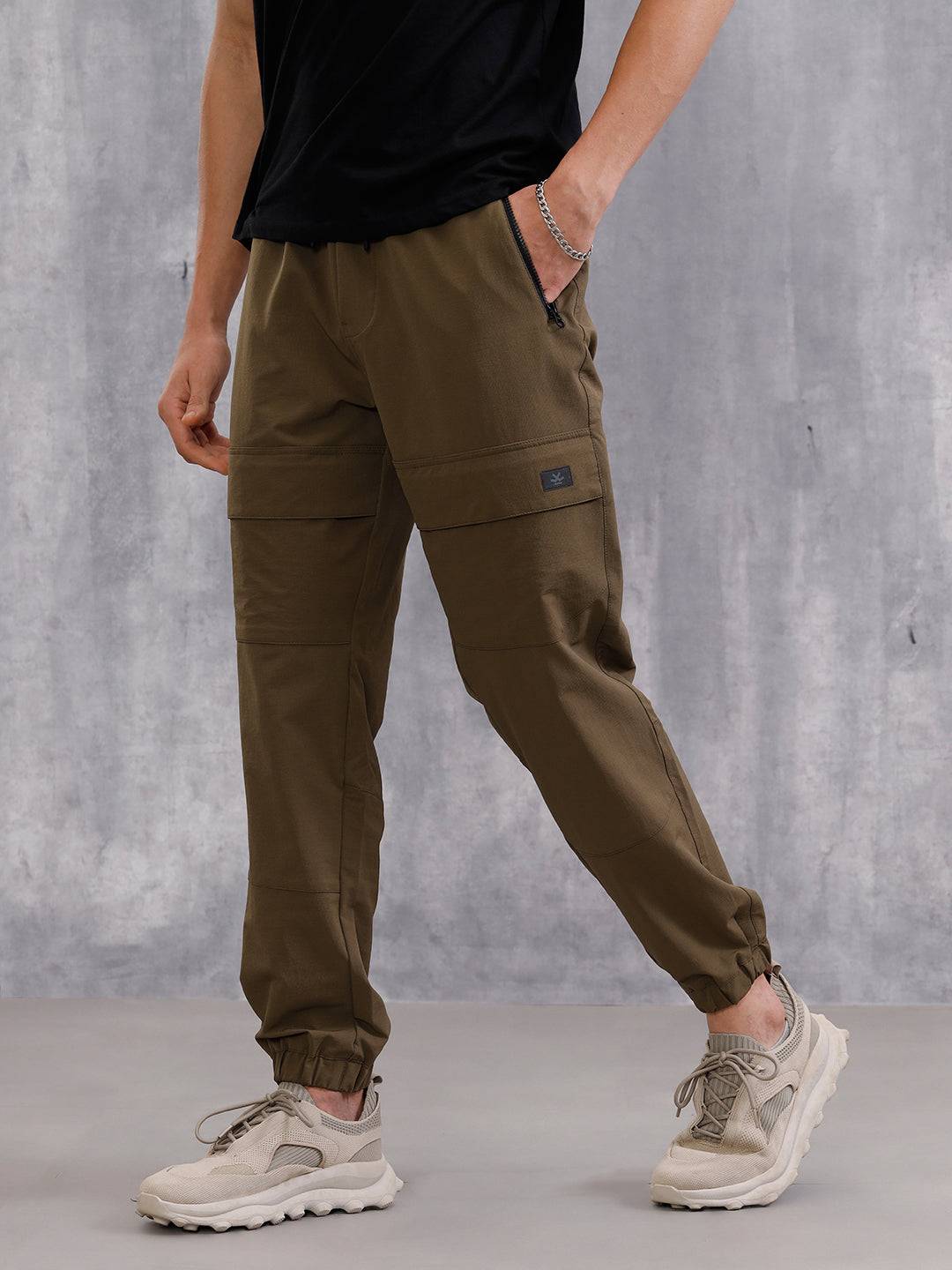 Solid Straight Fit Jogger | Brown