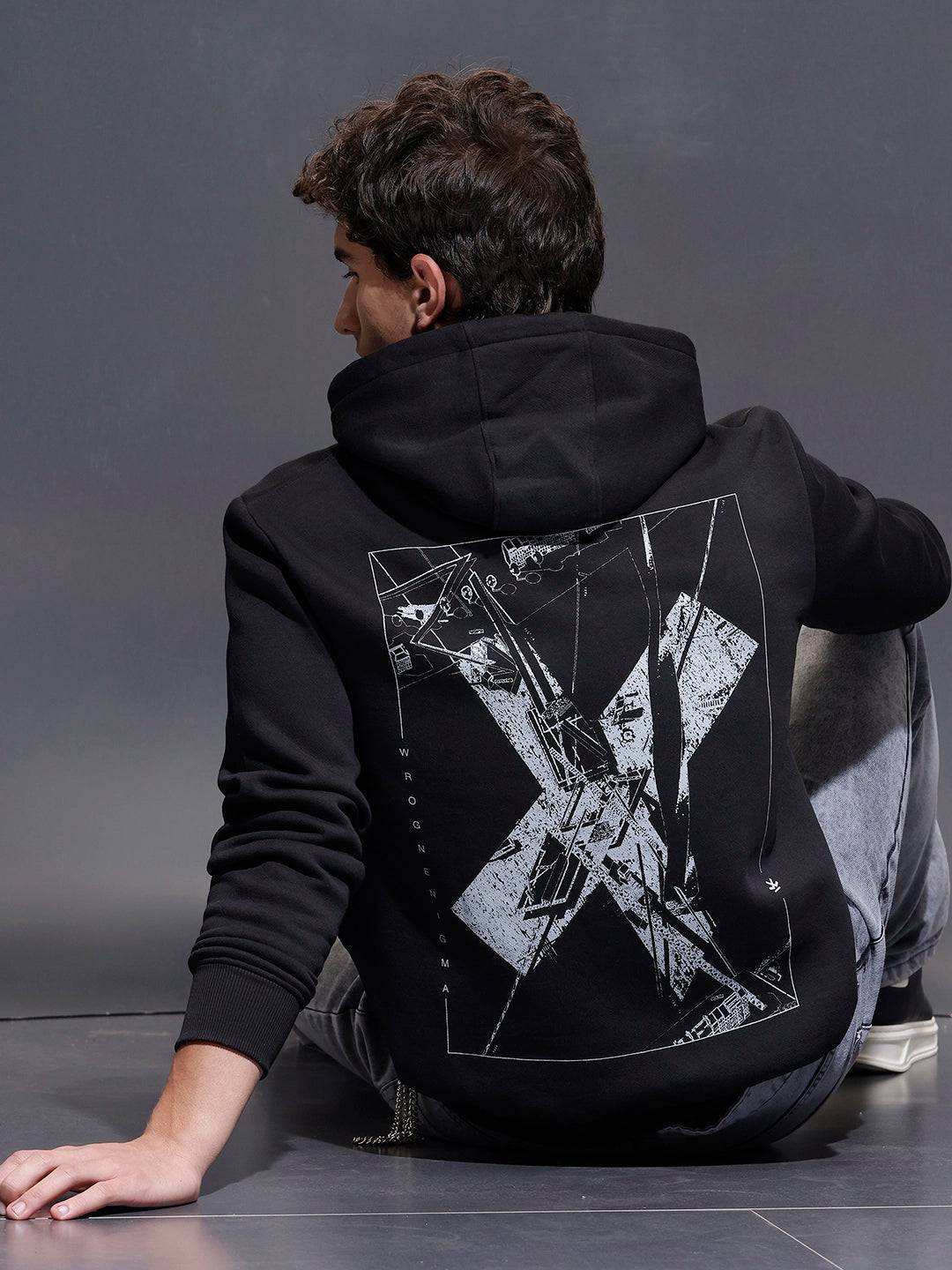 Men's Comfot Fit Graphic Print Hoodie  |  Black