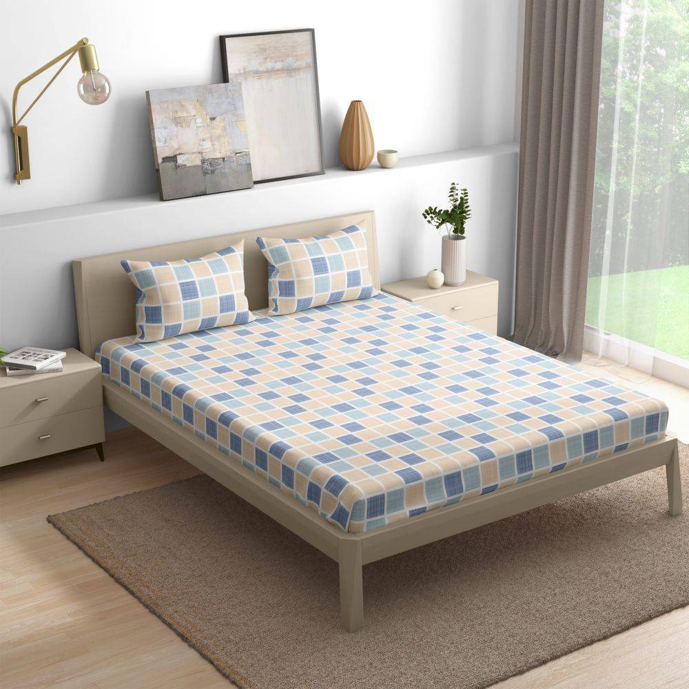 Checkers 100% Cotton 200 TC Flat Bedsheet With 2 Pillow Cover (100x85 inch)
