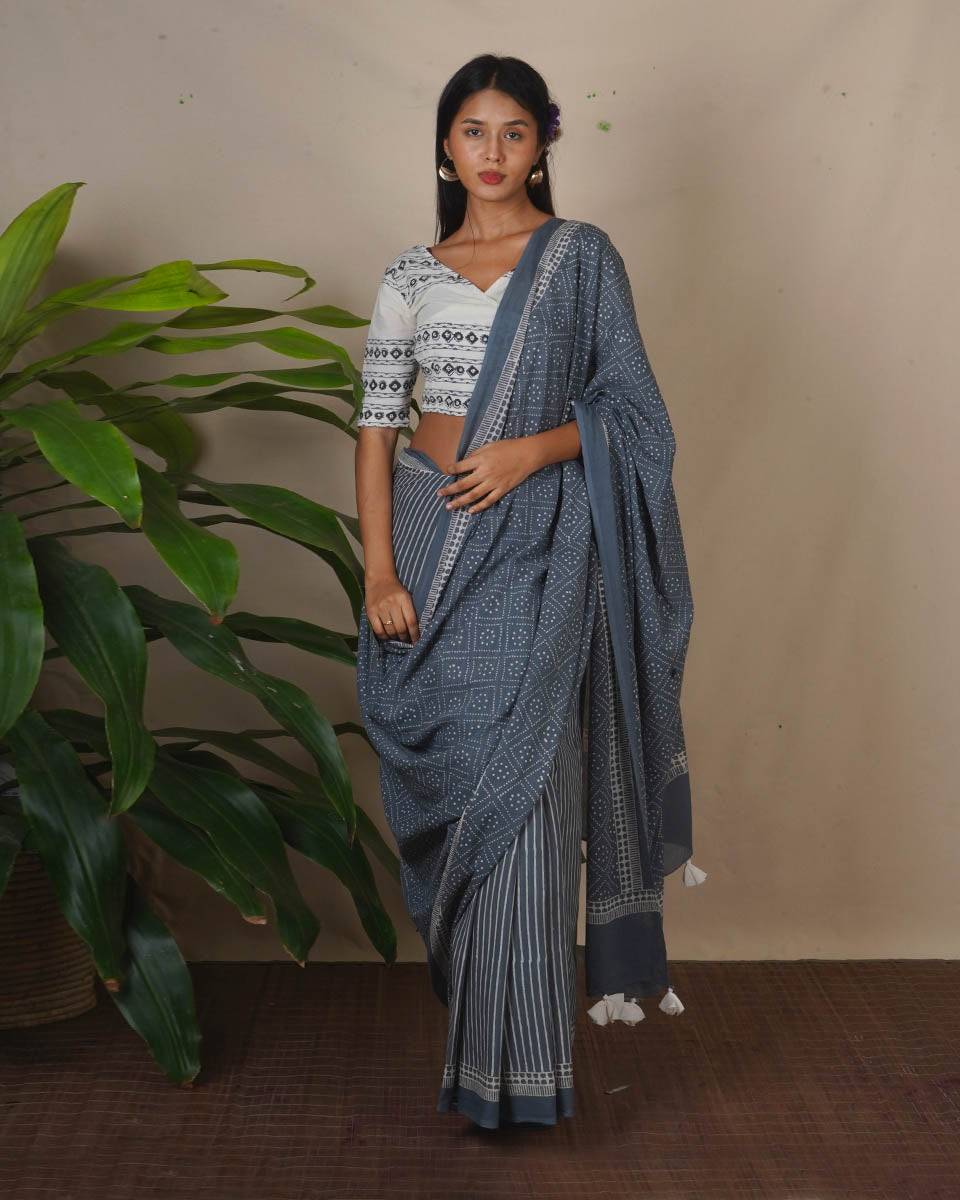 Strom Kiss Grey Printed Saree - BMS
