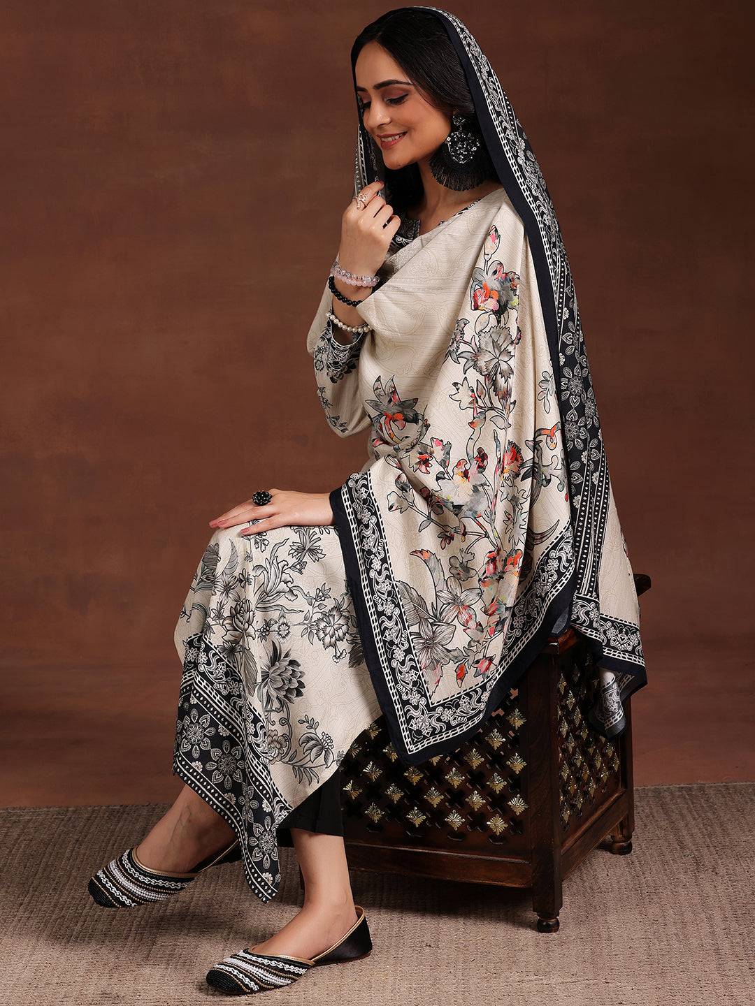 Monochrome Printed Silk Blend Straight ... Buy only at ₹6399