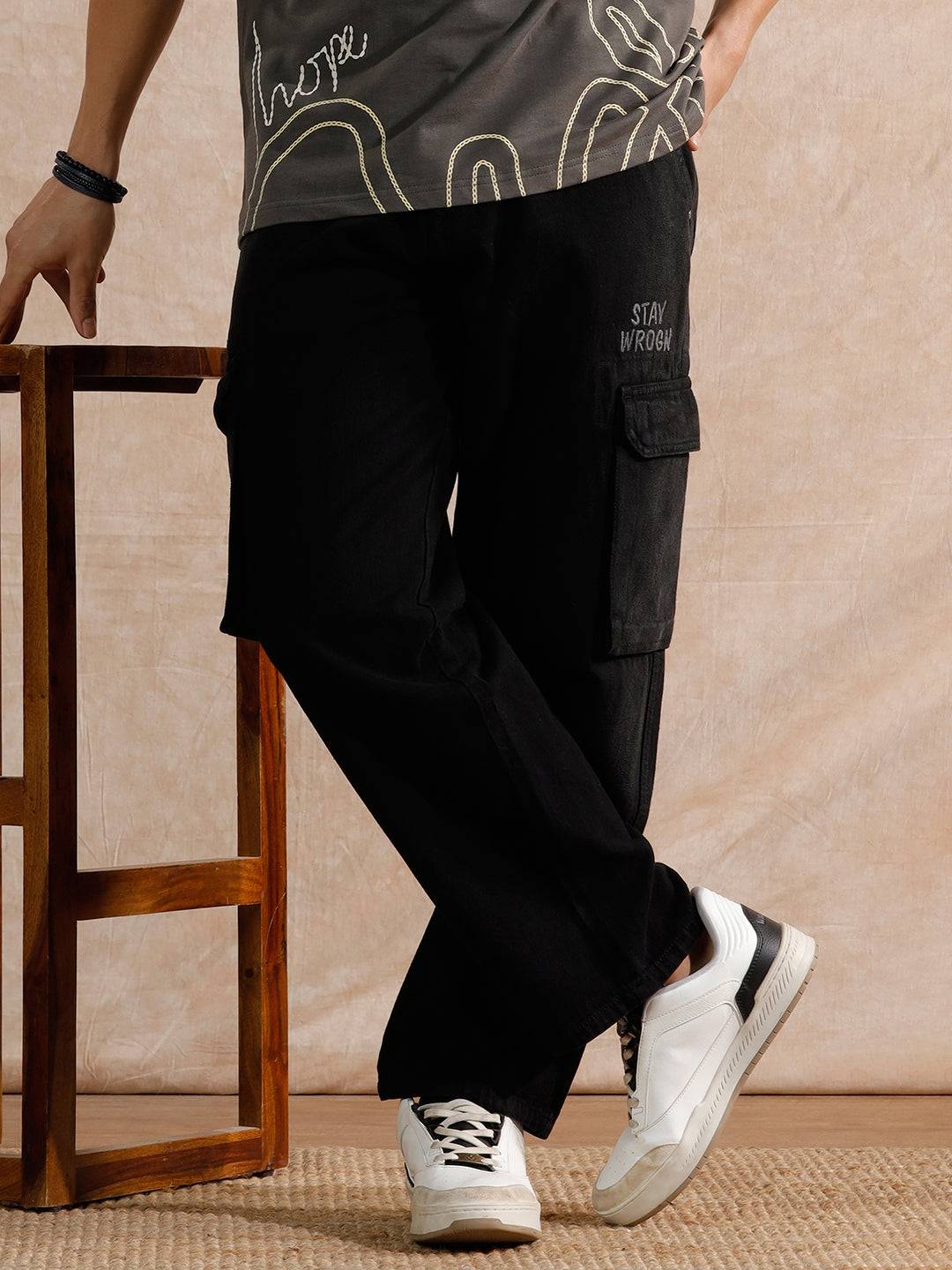 Solid Heavy Fade Loose Fit Jeans | Black