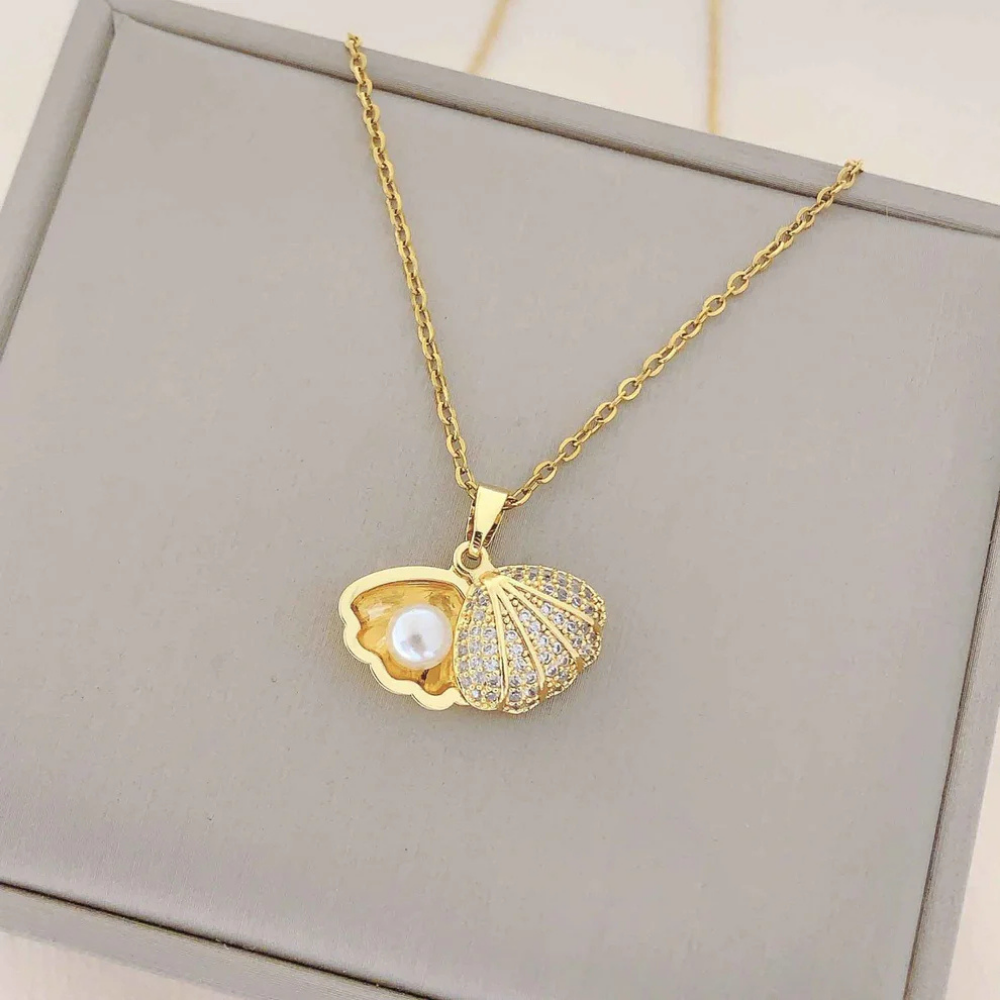 Shell with Pearl Necklace