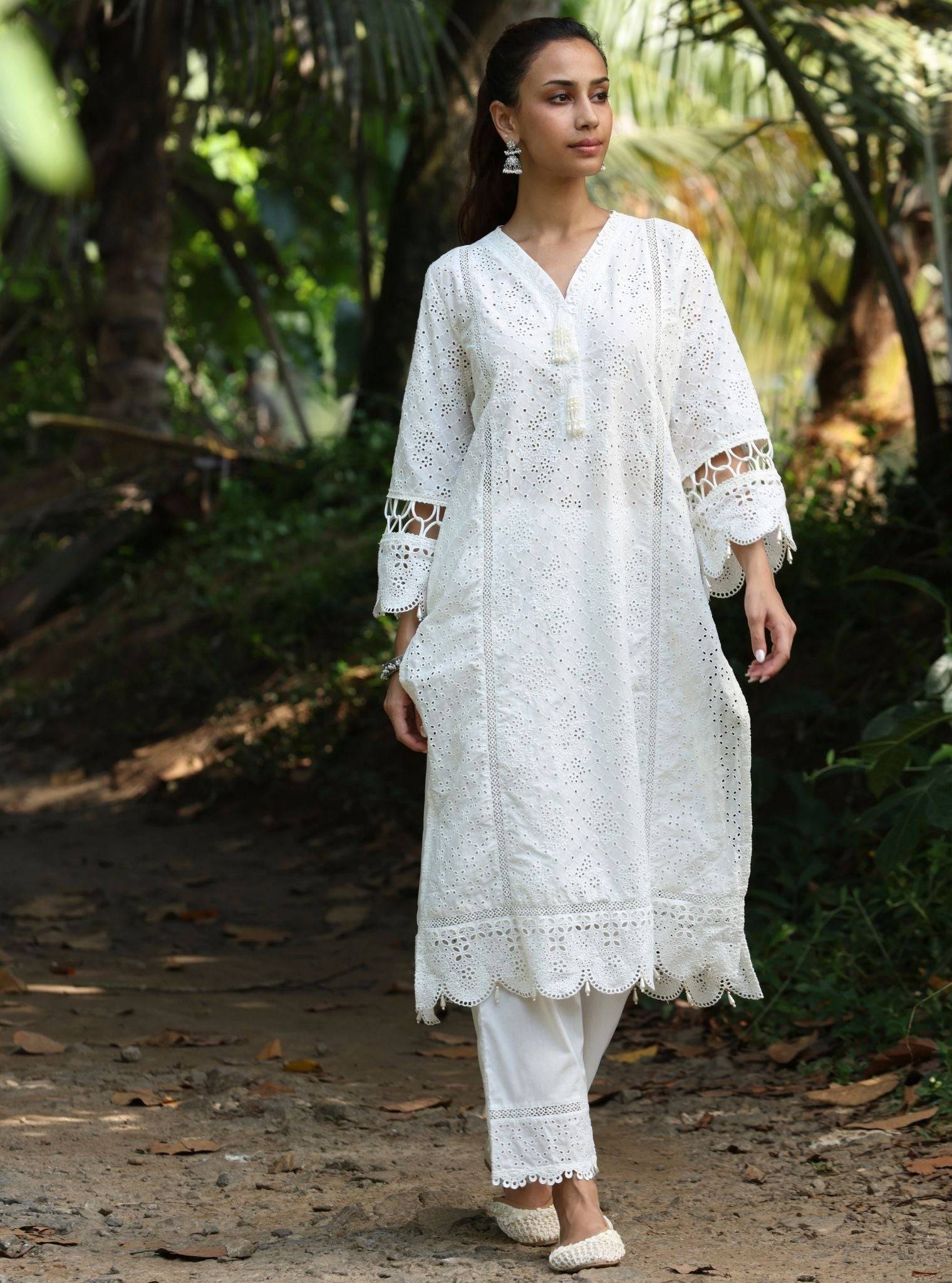 Aaira Cotton White Kurta Set
