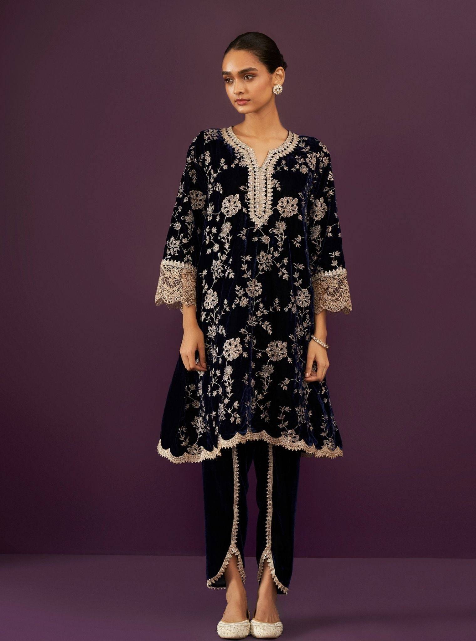Imani Velvet Navy Kurta Set