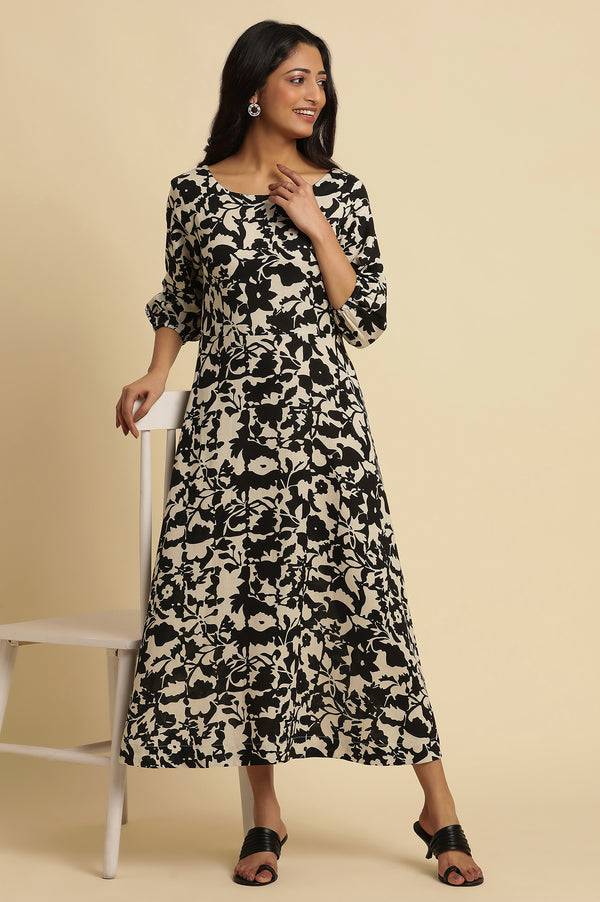 Black and White Abstract Printed Cotton A-Line Western Dress