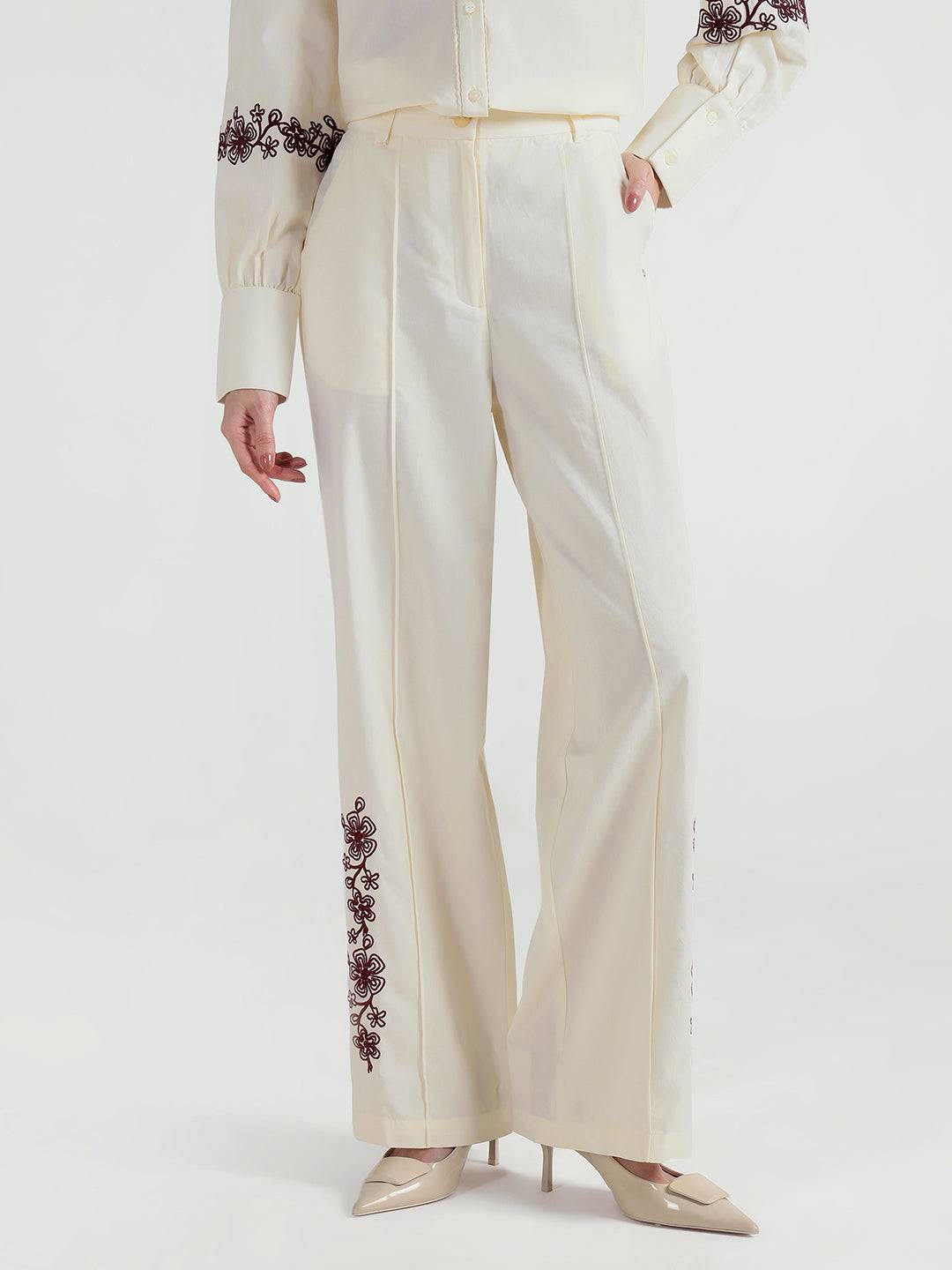 Elle Women Cream Fit And Flare Embroidered Trouser