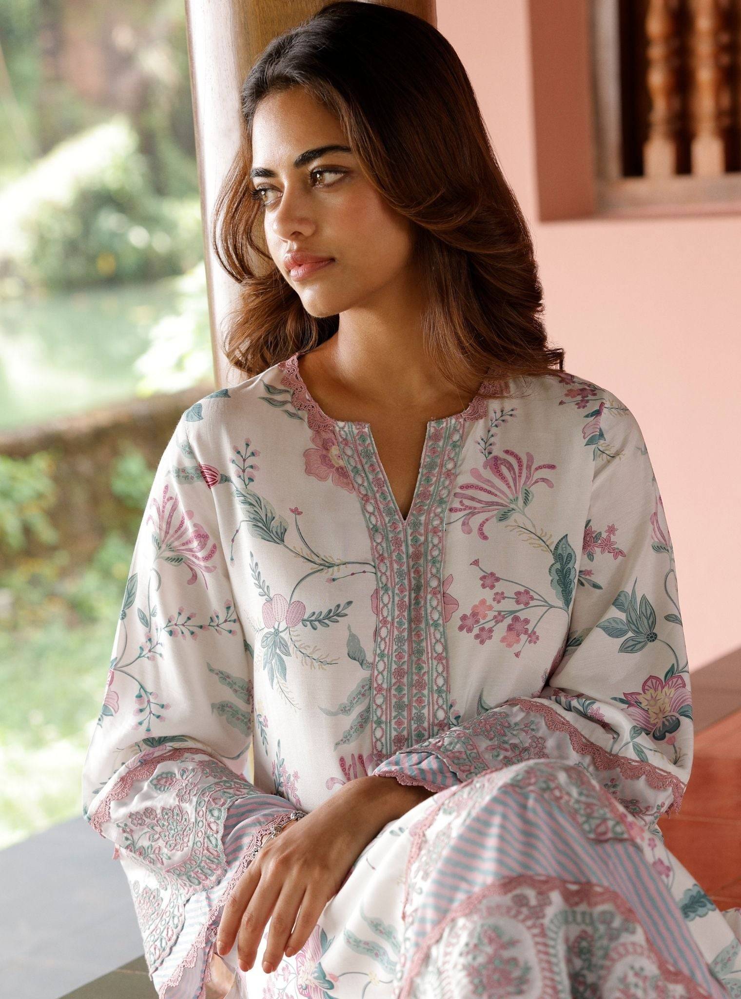 Rohi Lawn Printed Off White Kurta Set