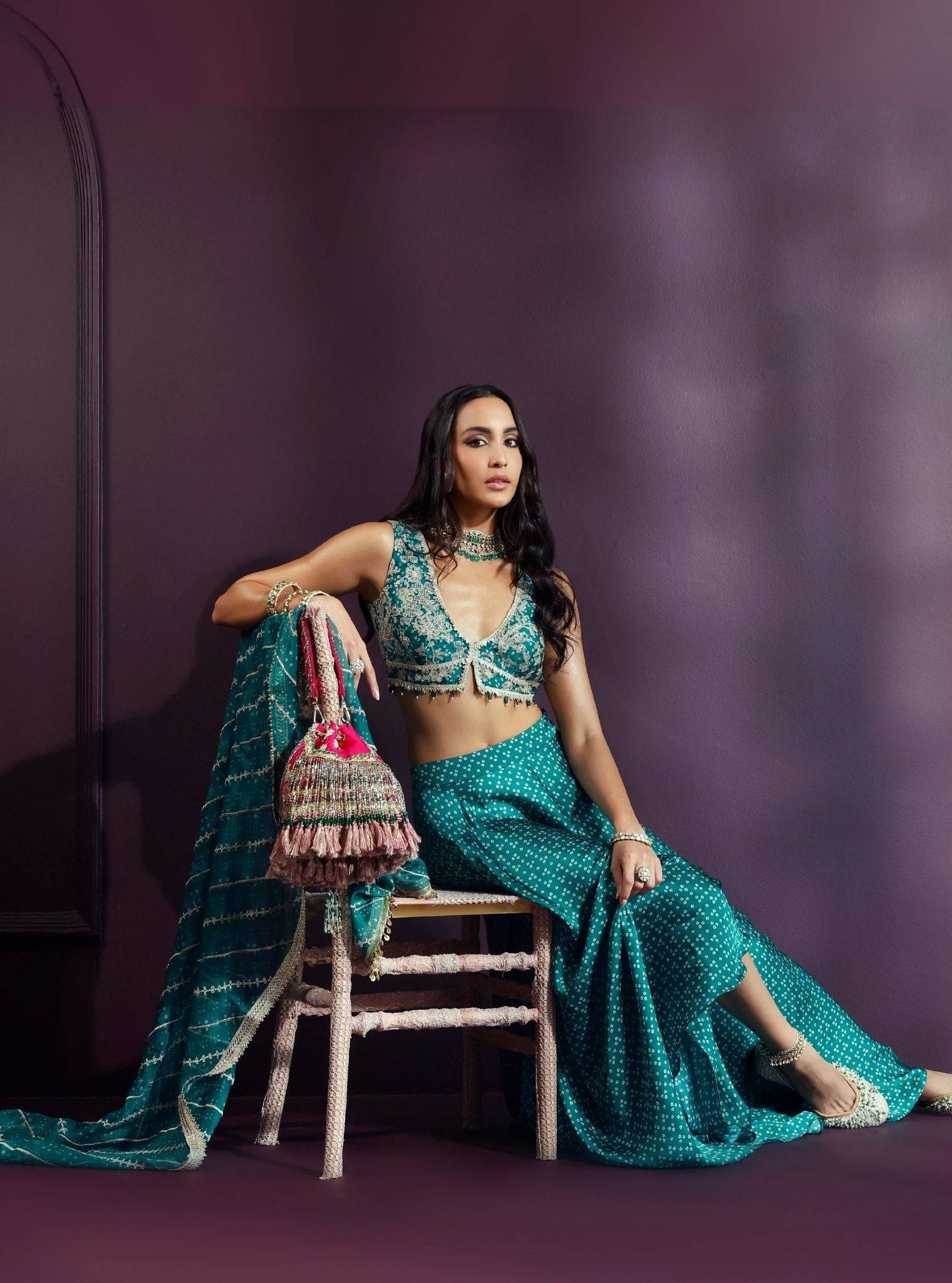 Kuni Cupro Satin Printed Emerald Green Skirt Set