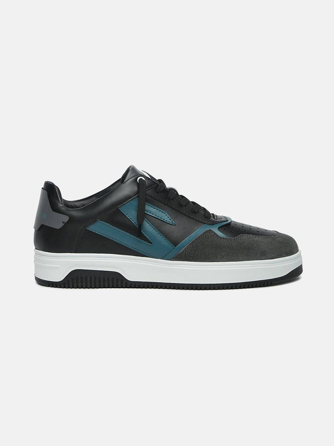 NOVA - Premium Leather Low-Top Sneakers