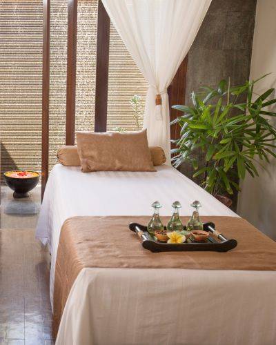 Indirapuram Spa Centre