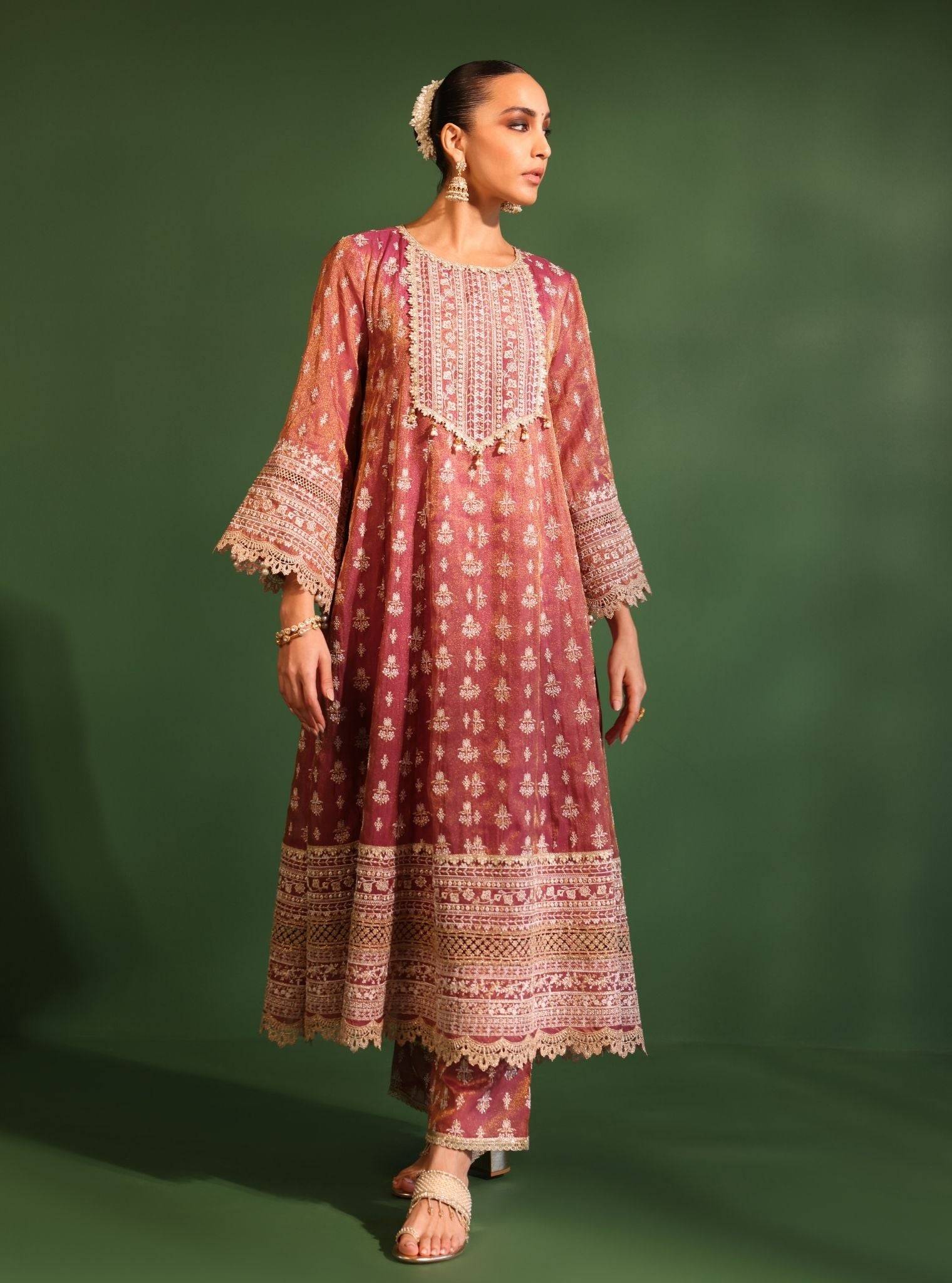 Jalwa Luxe Organza Plum Anarkali Kurta Set