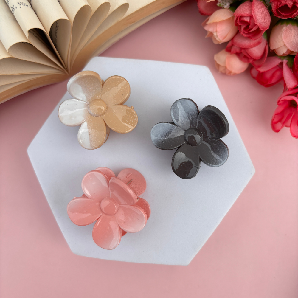 Petal Grip Small Hair Claw