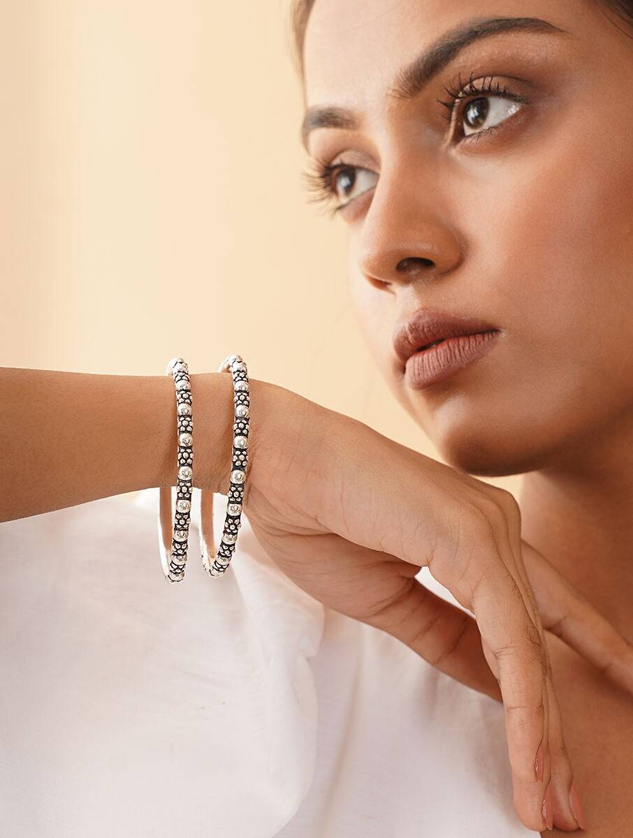 Women Silver Bangle