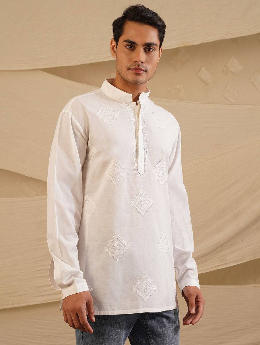 Men White Cotton Chikankari Mandarin Collar Regular Fit Kurta