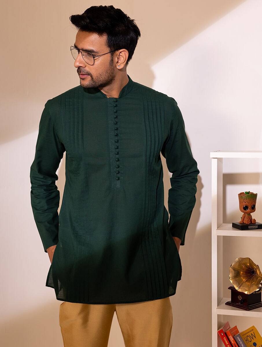 Men Olive Green Cotton Mandarin Collar Regular Fit Kurta