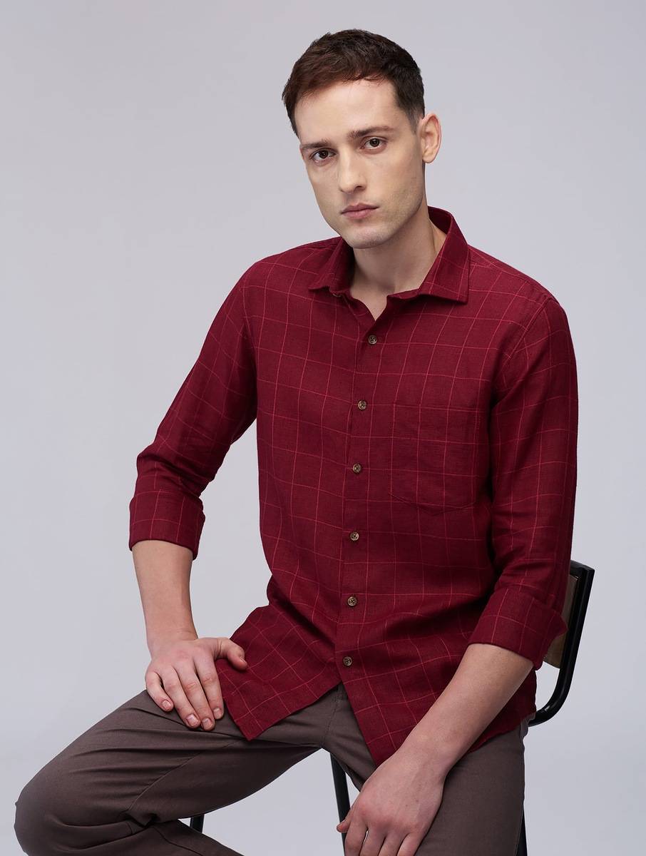 Men Red Linen Checks Regular Collar Regular Fit Shirts