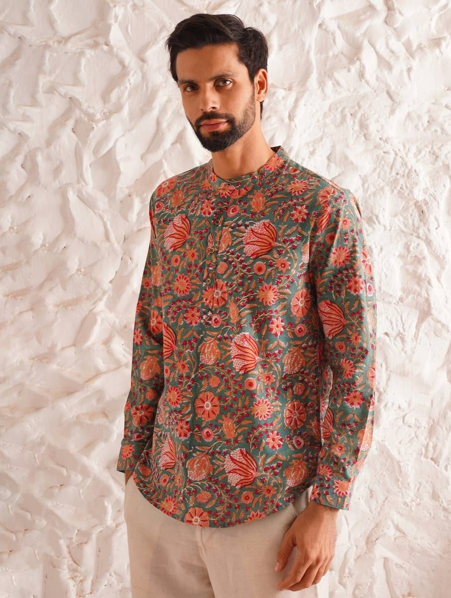 Men Multicolour Cotton Block Print Mandarin Collar Regular Fit Kurta