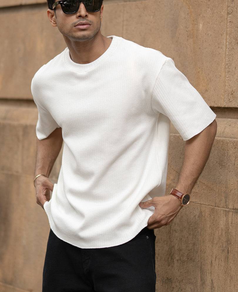 Off-White Structured Knit T-Shirt Buy @ ₹799