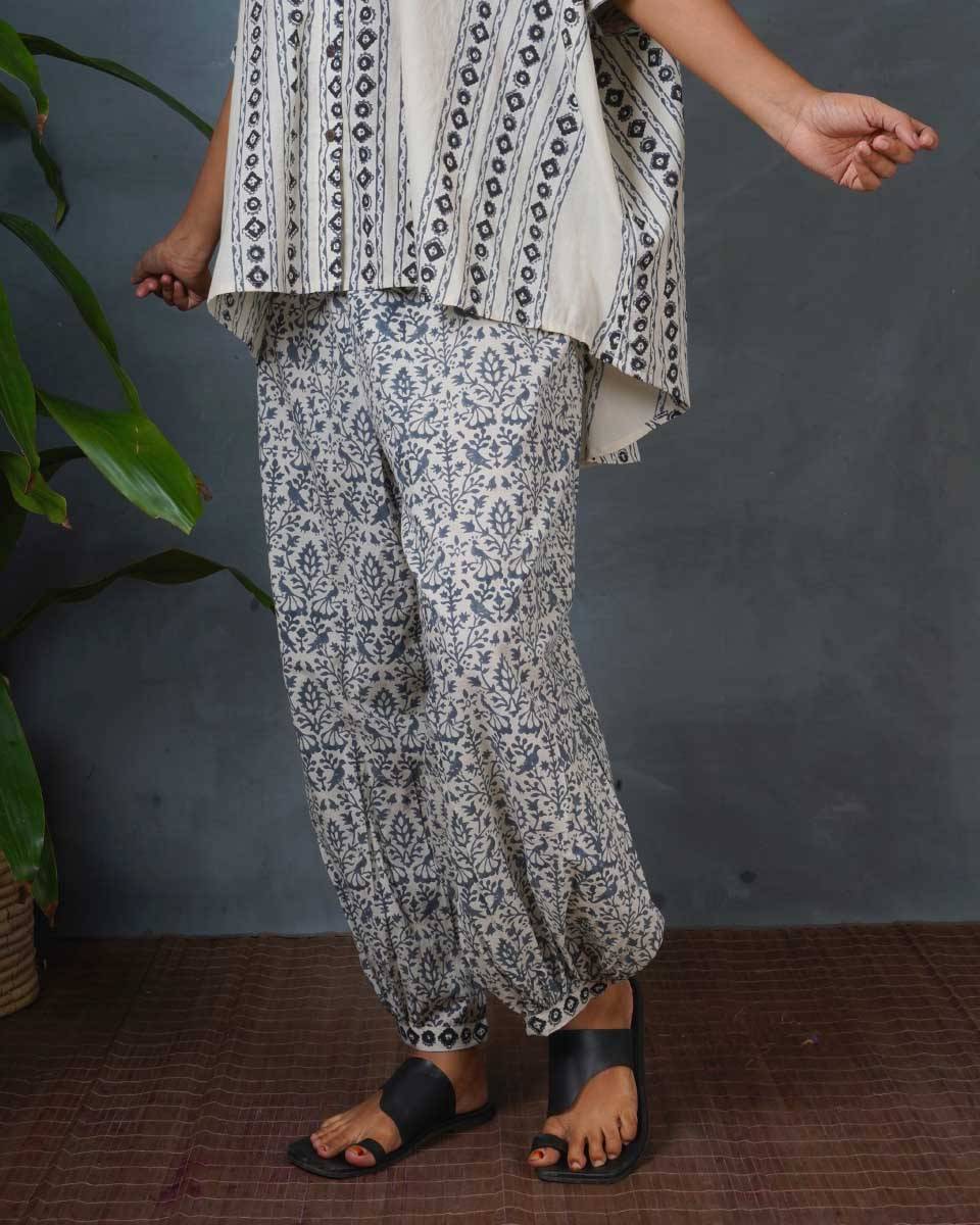 Chalk Mist Ivory Block Printed Pants - BMS