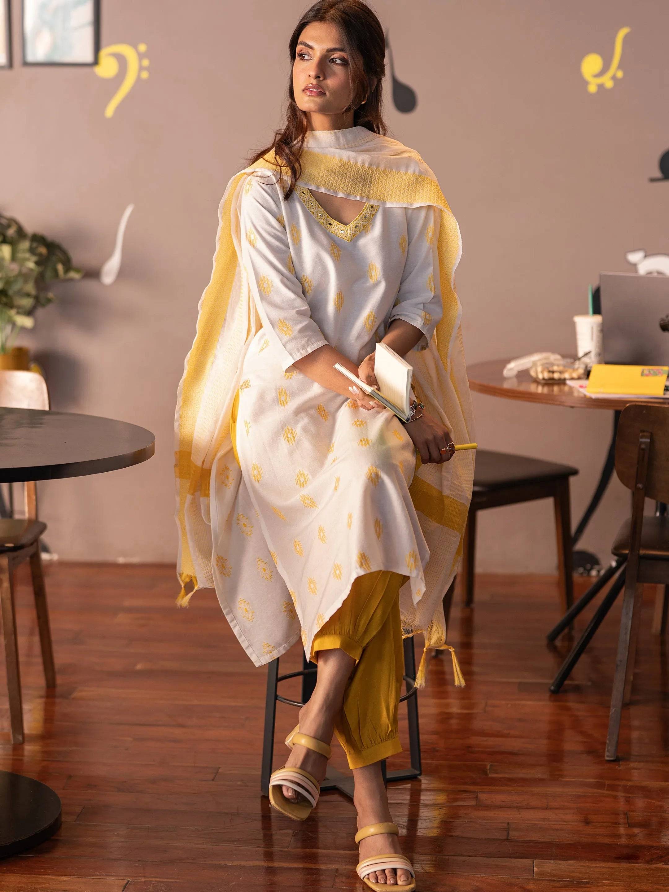 Off white Woven Design Cotton Blend Str... Buy only at ₹2999