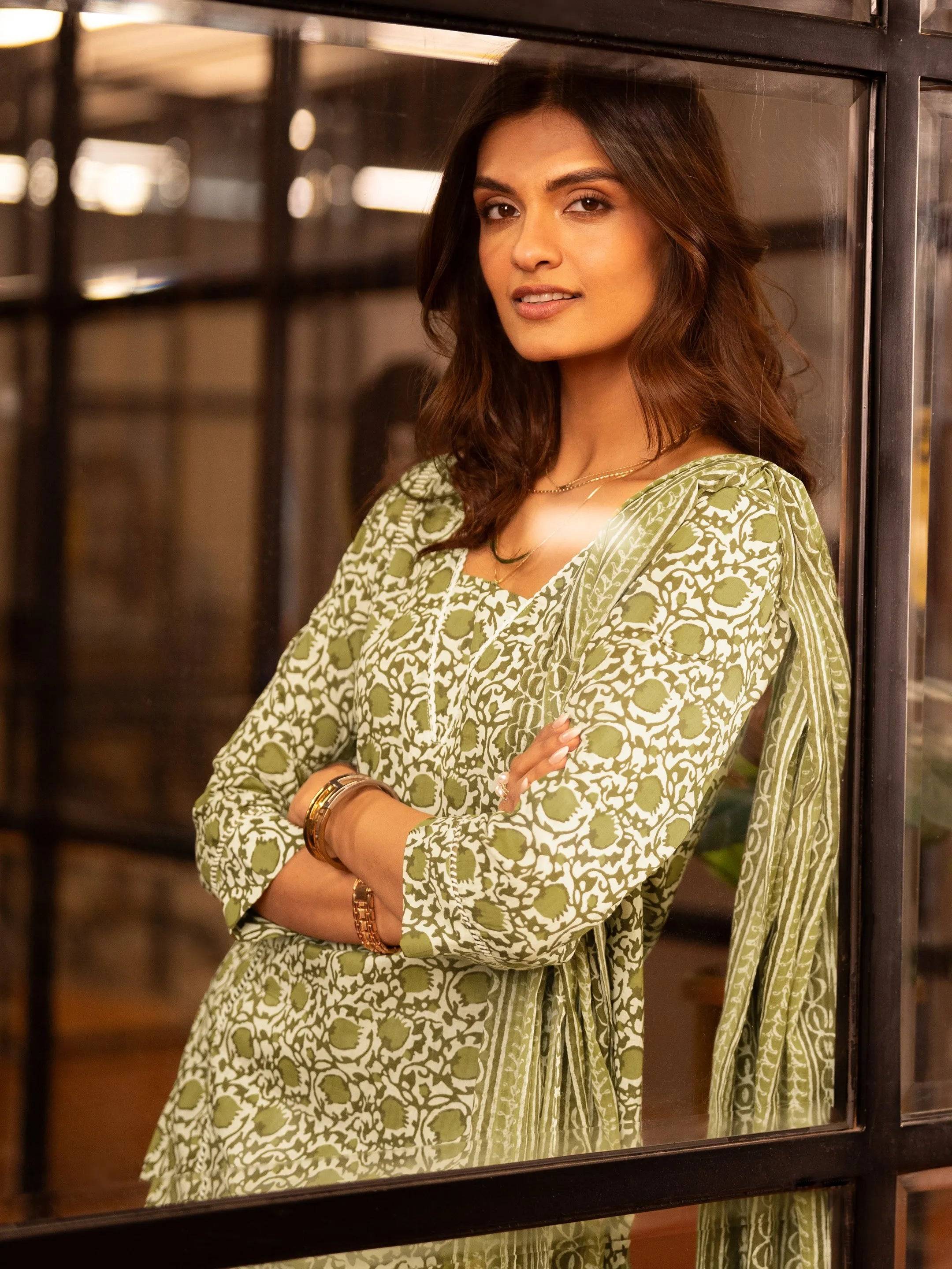 Green Printed Cotton Straight Suits Wit... Buy only at ₹2999