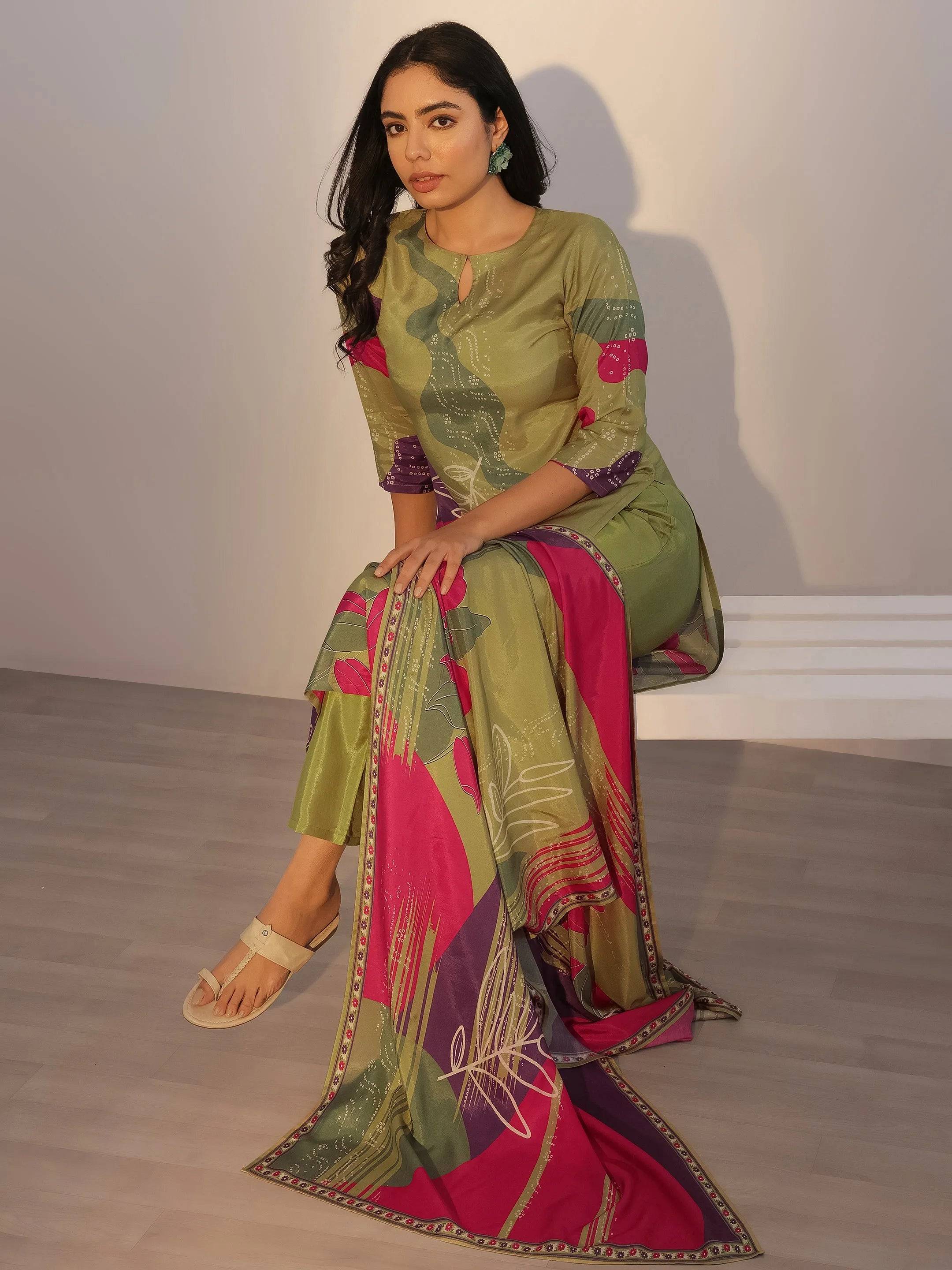 Green Printed Silk Blend Straight Suit ... Buy only at ₹3499