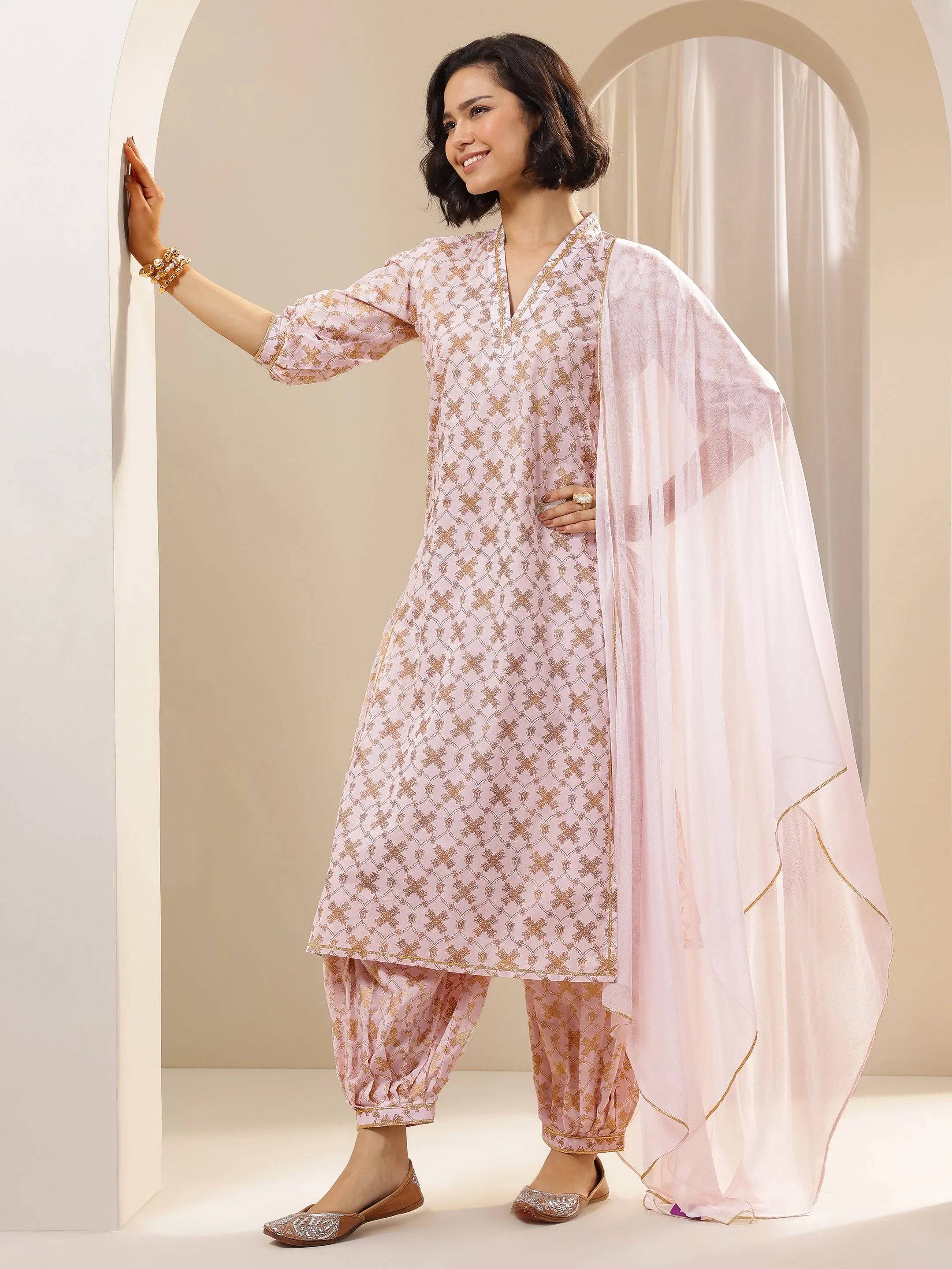Pink Printed Cotton Straight Suit Sets ... Buy only at ₹2299